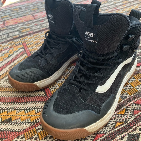 Vans Shoes | Vans Ultrarange Waterproof Gore Tex Boots. | Color: Black | Size: 8 | Lottieclayton's Closet